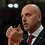 OBRADOVIĆ POSLE DEBAKLA ZVEZDE U SARAJEVU: Trener crveno-belih kritičan, otkrio stanje Kalinića i Bolomboja!