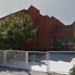 ODJEDNOM MU SE SLOŠILO, SEO JE NA KLUPU I... Direktor škole iz Vranja u kojoj je učenik preminio tokom fudbala skrhan: "Nije pio, nije pušio, ali..."