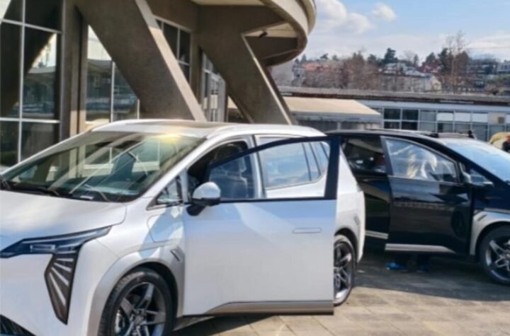 OVI AUTOMOBILI ĆE POSTATI OMILJENI SVIM SRBIMA: Čuda iz Kine zagospodariće ulicama