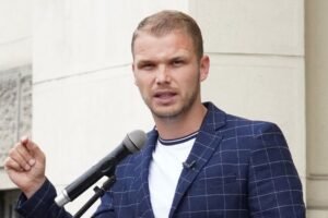 "OVO JE ODNOS PREMA SRBIMA!" Hrvati OPET zadržali Draška Stanivukovića - nova drama na graničnom prelazu!