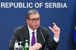 "OVO JE POKLON POLJOPRIVREDNICIMA" Vučić: U narednih sedam dana cena nafte za njih biće 181 dinar, a dalje maksimalno 184 dinara