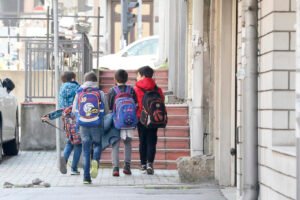 Ovo grupi učenika danas leže novac: Oglasilo se Ministarstvo prosvete!