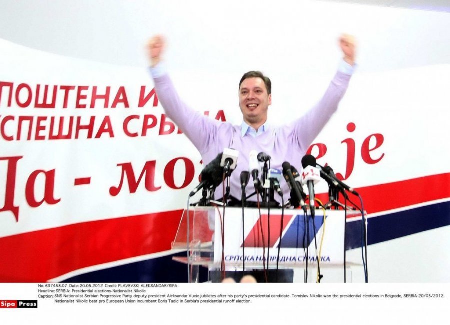 PLJUŠTE ČESTITKE SA SVIH STRANA! ALEKSANDAR VUČIĆ DANAS SLAVI 56. ROĐENDAN: Evo šta su mu poželeli saradnici