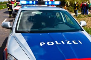 POGINUO SRBIN NA GRADILIŠTU U BEČU! Pod ruševinama je nastradalo četvoro radnika, a jedan od njih je iz Novog Pazara! (FOTO)