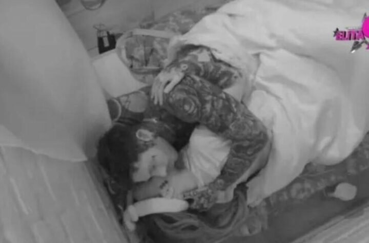 PROCURIO SNIMAK SA VESTIA! Ovo je dokaz da je BILO NEČEGA između njih? Kamera zumirala sve u krevetu