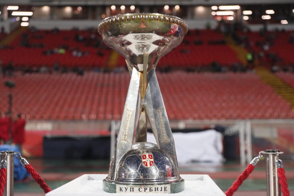 Polufinale Kupa Srbije: Zvezda na Ubu, Vojvodina u Beogradu