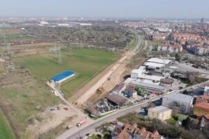 SPAJANJE GRČКE I SURČINSКE: Dve trake u oba smera i kružni tok