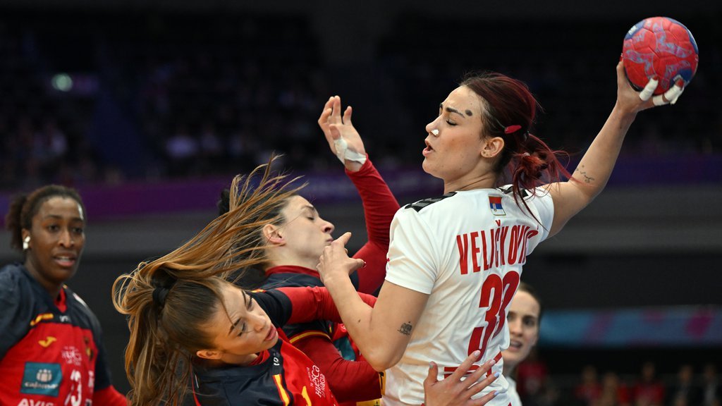 SRBIJA NIJE MOGLA PROTIV ŠVEDSKE: Rukometašice poražene u Kragujevcu