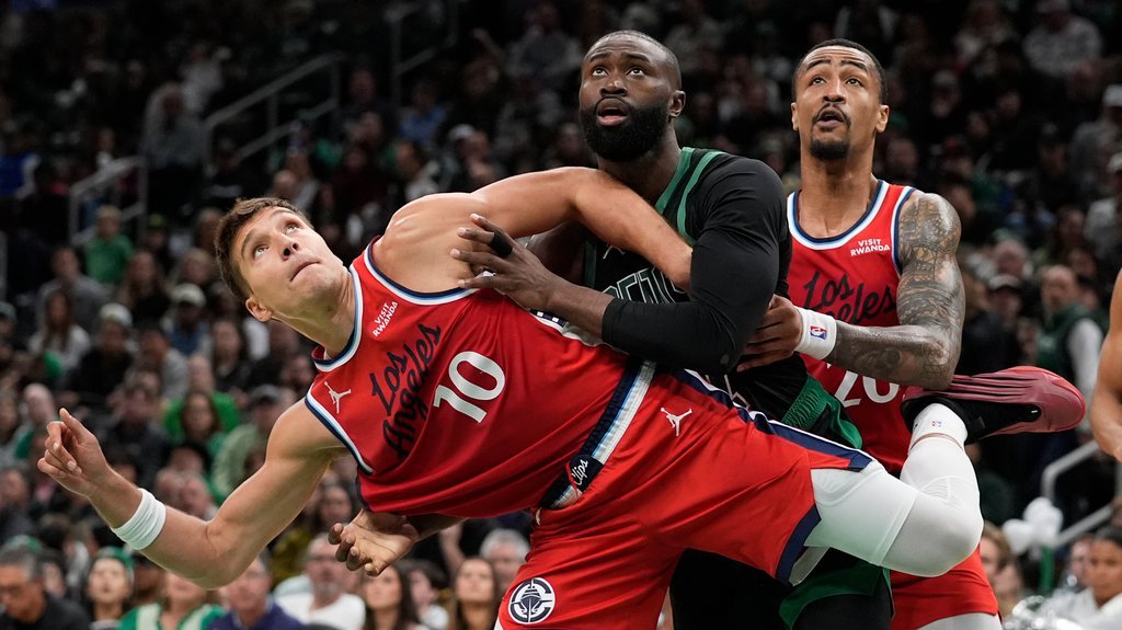 ŠTA SE DEŠAVA SA BOGDANOM BOGDANOVIĆEM? 10. utakmicu zaredom ni sekundu u igri! Zašto mu ovo rade?