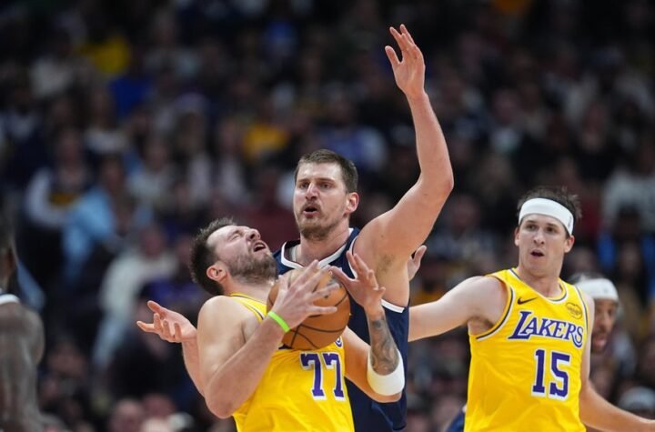 ŠTA SE OVO DESILO!? Nikola Jokić očajan, ispisao 'crnim slovima' istoriju NBA lige