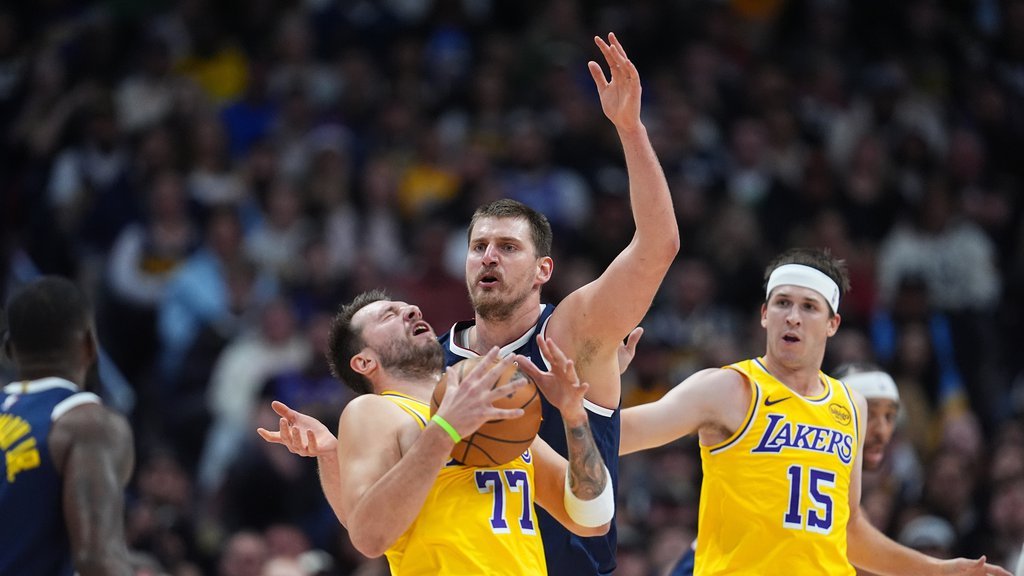 ŠTA SE OVO DESILO!? Nikola Jokić očajan, ispisao 'crnim slovima' istoriju NBA lige