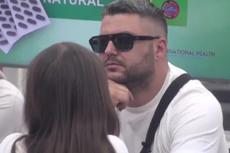 SUOČAVANJE KOJE JE ČEKAO ČITAV BALKAN: Asmin Durdžić se našao OČI U OČI sa likom Stanije Dobrojević!