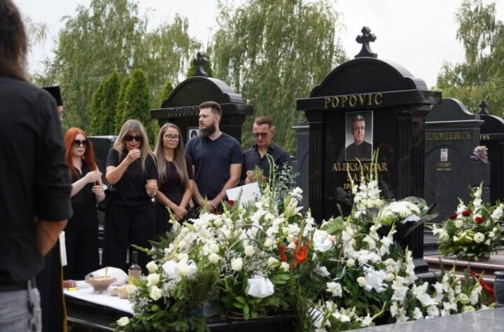 Suzana Jovanović i porodica