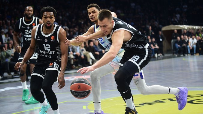 SVI SU BILI NA IVICI NERAVA: Partizan i Valensija odigrali meč o kome će se pričati (FOTO)