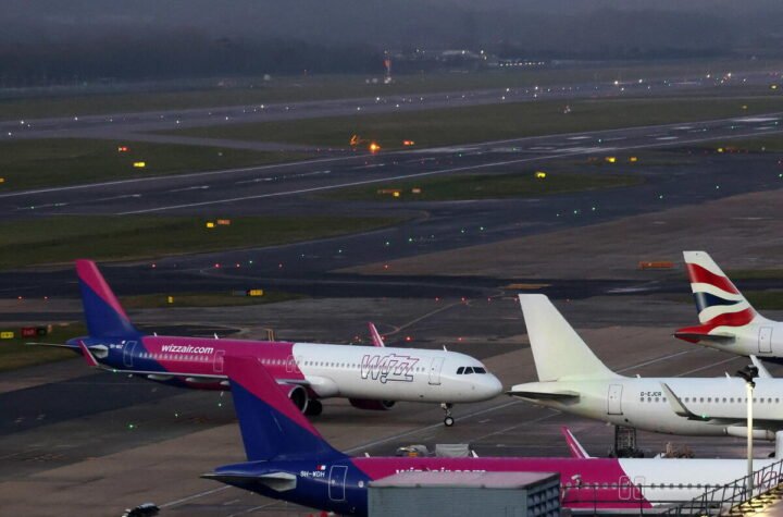 Totalni haos na Kipru, stiglo upozorenje na dronove: Otkazane desetine letova, let iz iz Beograda preusmeren!