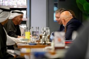 "U OVIM NE LAKIM VREMENIMA..." Vučić prvi evropski lider koji je posetio UAE od početka sukoba na Blistom istoku!