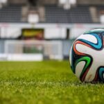 UEFA REAGOVALA ZBOG SKANDALOZNOG POTEZA POZNATOG FUDBALERA: Nasrnuo na dečaka koji skuplja lopte! Evo kakva ga kazna čeka