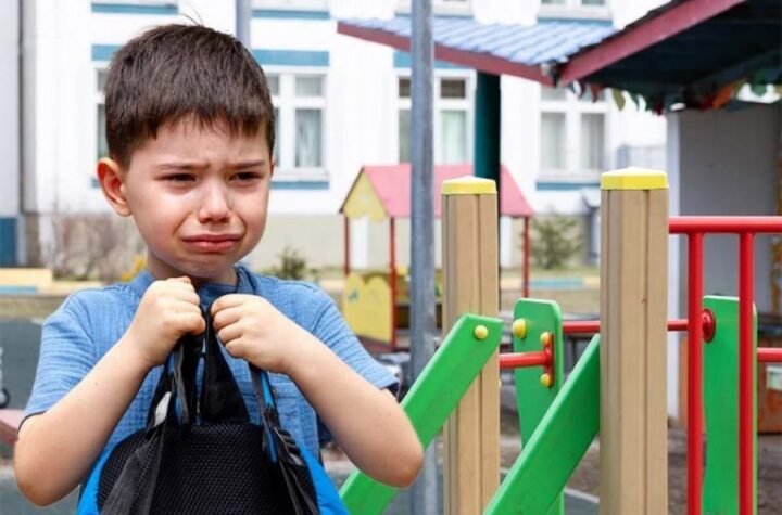 UŽAS U ČAČKU! Petogodišnjak išetao iz vrtića i pobegao - tražili ga svuda!