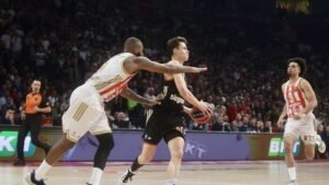 (UŽIVO) CRVENA ZVEZDA - BAJERN: Drama u Areni, bliži se finiš meča