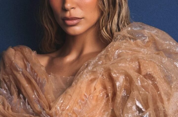 VELIKA ISPOVEST EDITE ARADINOVIĆ! Pevačica iskreno o trudnoći, prvi put otkrila KROZ ŠTA PROLAZI!