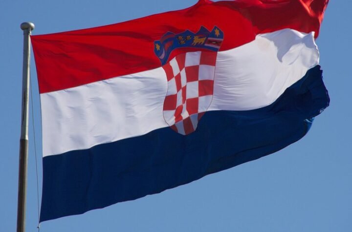 ZA ŠOLAKOVU NOVU NEMA DILEME: Srbija im je najružnija zemlja, na vrhu liste im 'lijepa njihova' (FOTO)