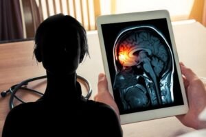 ZARAZILA SE VEJPOM? Studentkinja preminula od meningitisa, a sada se EPIDEMIJA ŠIRI ZEMLJOM brzinom svetlosti!