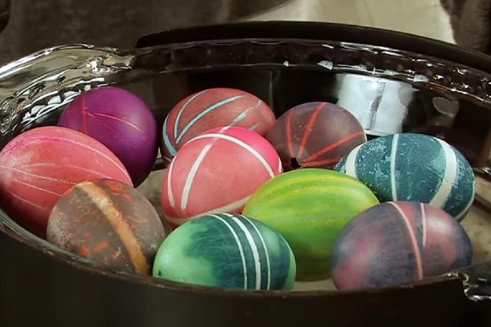 ZNATE LI ZAŠTO SE FARBAJU JAJA NA USKRS? Za ovo niko nije čuo, običaj stariji od hrišćanstva