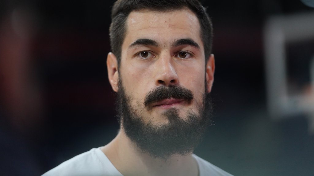 'NEMAM VREMENA ZA TO' Nikola Kalinić zagrmeo pred meč Asvel - Zvezda