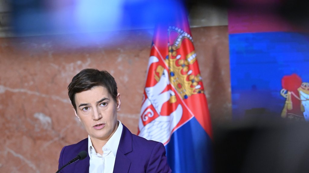 'PARA VRTI GDE BURGIJA NEĆE' Brnabić raskrinkala pokušaj obmane koju sprovode blokaderski mediji: Red poziva na građanski rat, red plaćenog marketinga