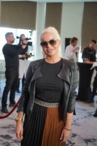 BOSANAC TUKAO ĆERKU?! Džidža progovorila o BATINAMA koje je dobijala od oca: Lupali su mi vaspitne, čim uđem na vrata, nastane HAOS!