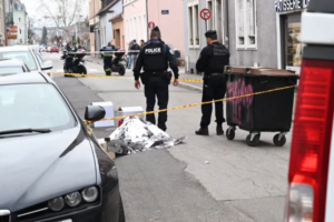 BRAČNI PAR PRONAĐEN MRTAV U STANU: Komšije zvale policiju, među uhapšenima i NJIHOVA UNUKA!