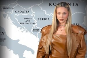 BRESKVICA NAKON RASKIDA NAPUSTILA SRBIJU! U jeku šuškanja o pažnji ZGODNOG KOŠARKAŠA, pevačica uhvaćena OVDE - ŠOK! (FOTO)