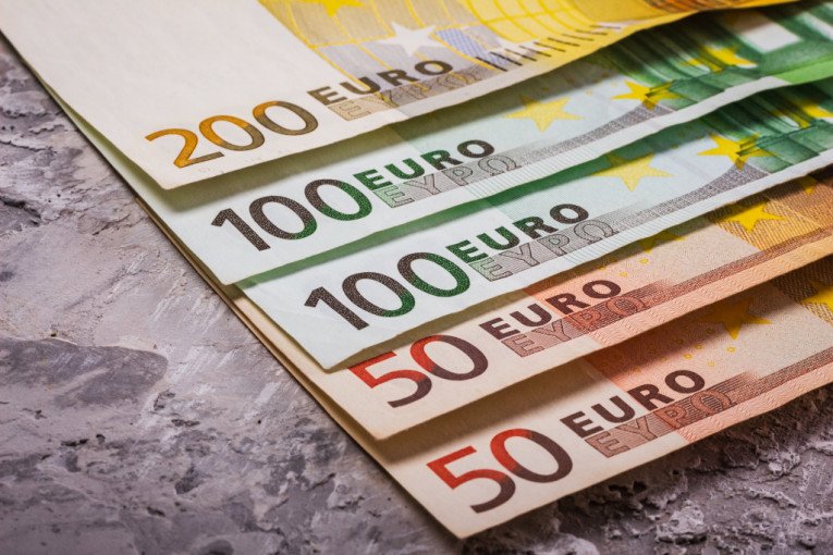 ĆAO, NEMA VIŠE: Evropska unija poslala 1,4 milijarde evra RUSKOG NOVCA ka Ukrajini