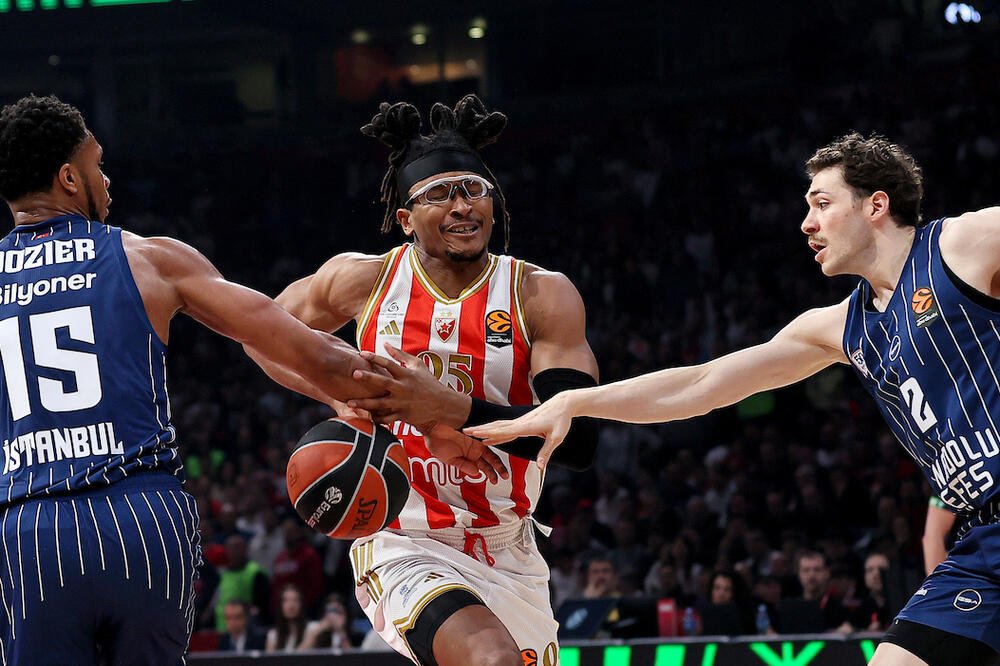 Čima Moneke otkrio da mu se javio Đoković: Poslao mi je dugačku poruku i objasnio…