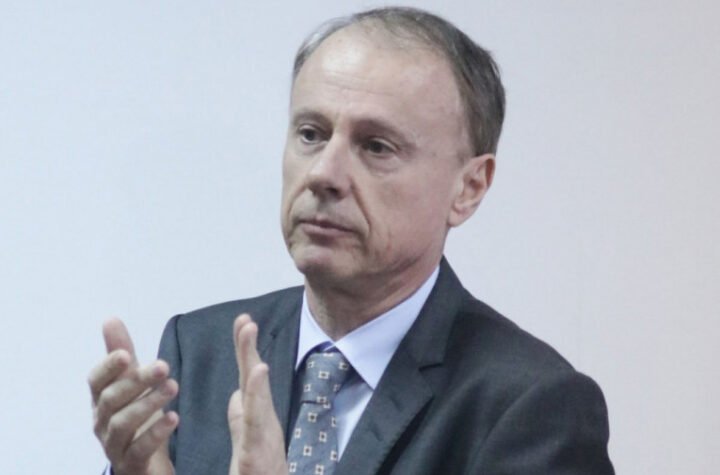 "ĐOKIĆ IZGUBIO KONTAKT SA REALNOŠĆU": Profesorka Arsenijević tvrdi da je rektor zloupotrebio autonomiju univerziteta!