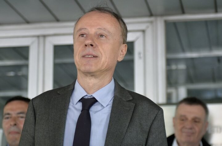 ĐOKIĆ SE DISTANCIRA OD BLOKADERA IZ BIVŠE VLASTI: Oni im poručuju da su morali da podnesu ostavku nakon smrti studentkinje