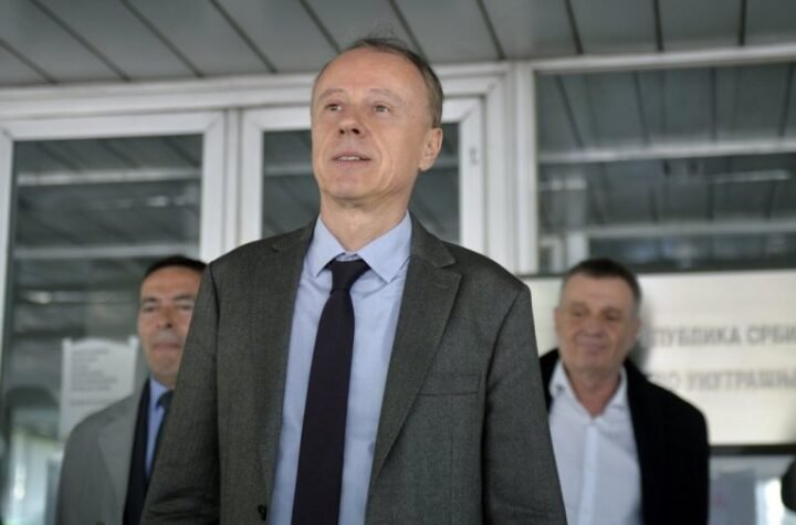 ĐOKIĆU, ZAR SA PRIŠTINOM TAKO DA ŠURUJEŠ? Profesor Ristić šokiran, dobio je izenanađujući mejl!