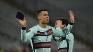 FILMSKA PRIČA IZ BEOGRADA Kako je Kristijano Ronaldo u Srbiji zaboravio 3.5000.000 evra i šmekerski potez Srba koji će pamtiti