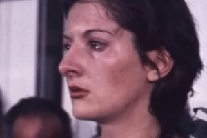 "GOLI SMO SE UDARALI": Marina (79) otkrila kako joj izgleda INTIMNI ODNOS sa 21 godinu mlađim! Detaljno opisala