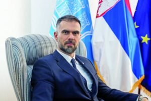 GRADONAČELNIK ŽARKO MIĆIN RASKRINKAO MARINIKINE LAŽI! Miloš Vučević bi trebalo da je tuži za klevetu, mnogo puta je dokazano pravila lažne konstrukcije i izmišljotine