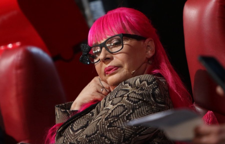 HITNO OGLAŠAVANJE PEVAČICE POVODOM NOVOSTI O ZORICI BRUNCLIK! Lekari su predvideli OVAJ SCENARIO: "DOLAZE IZ BOLNICE..."