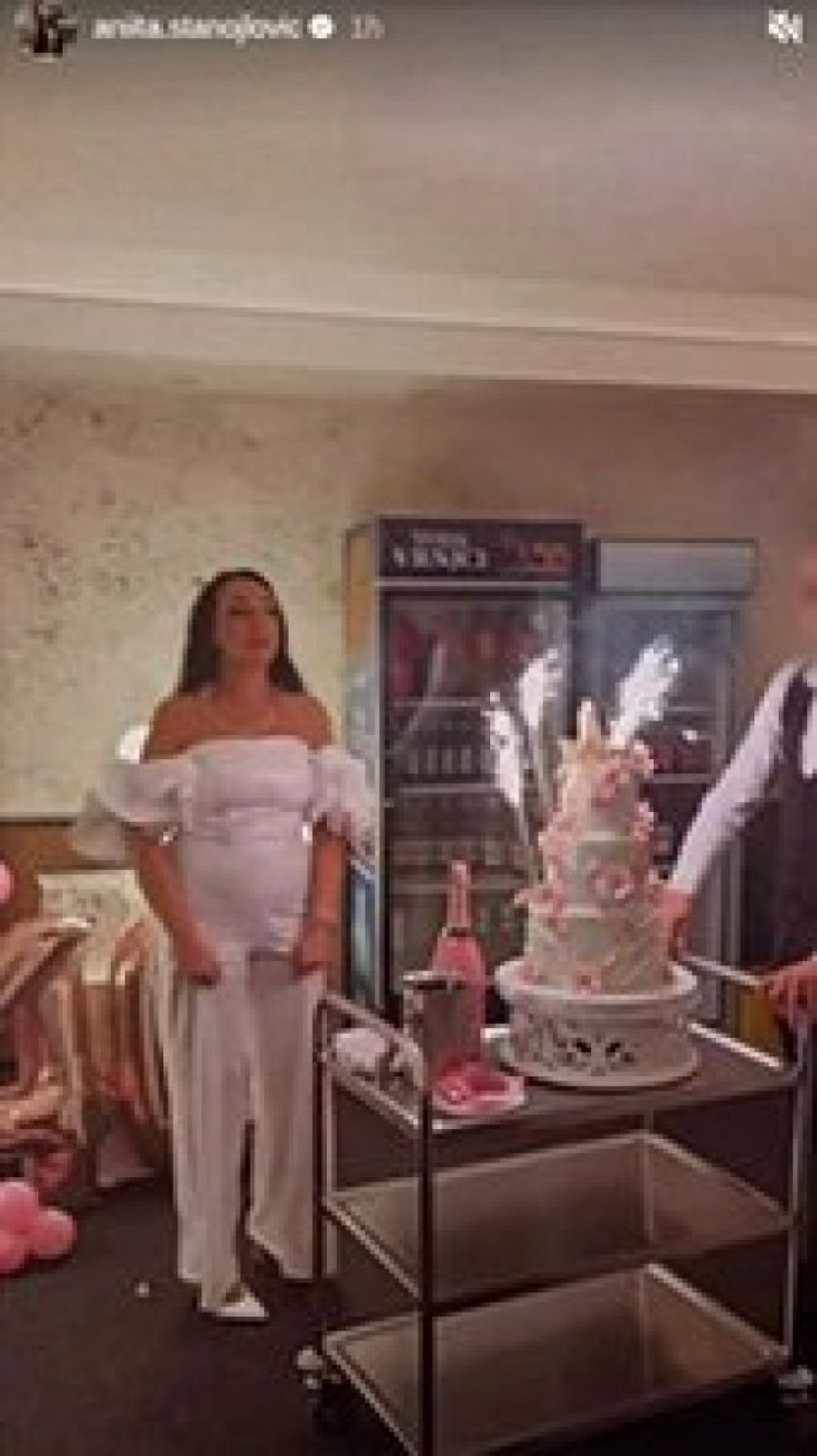 HITNO OGLAŠAVANJE TAMARE RADOMAN NAKON VESTI DA SE ANGELINA STANOJLOVIĆ UDALA! Iza svega stoji PODLA SPLETKA rijaliti fanatika?!