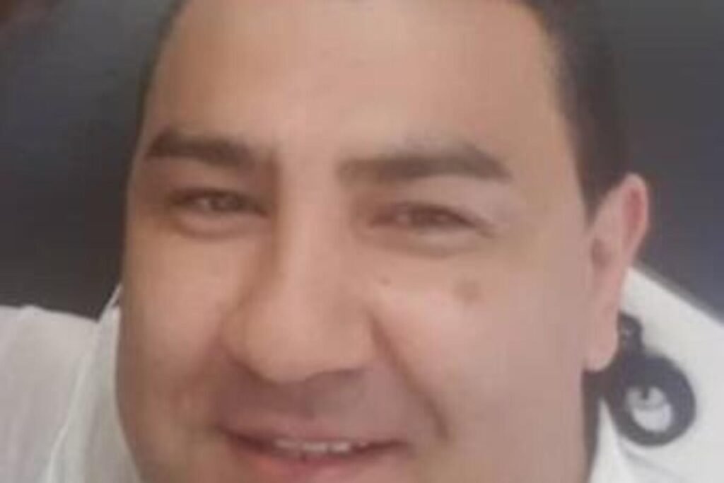 I NEPISMENI MOGU DA BUDU U LOVI! Svi se šokiraju kad čuju šta ovaj PEVAČ ima od ŠKOLE! Neko bi PROPAO U ZEMLJU