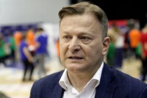 IBRO IBRAHIMOVIĆ UTEMELJIO TEZU: Gde prestaje tržište, tu počinje država!