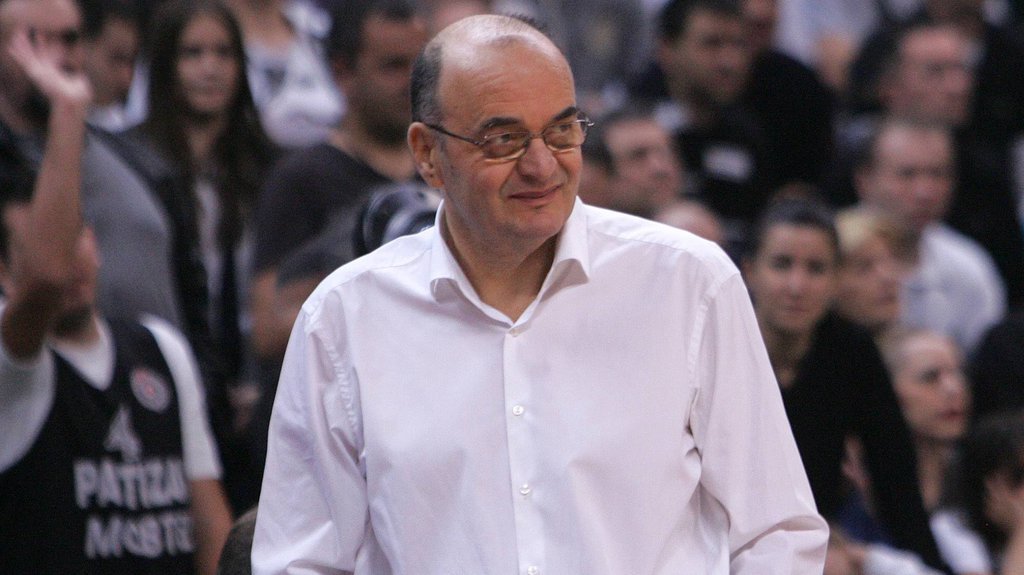 ISPLIVALA NIKADA VIĐENA FOTOGRAFIJA DUŠKA VUJOŠEVIĆA! Vladimir Koprivica se od slavnog trenera oprostio POTRESNIM REČIMA: Vreme je da... (FOTO)