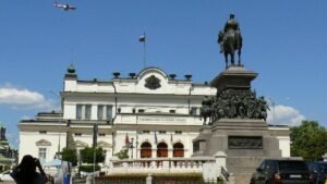 IZBORI U BUGARSKOJ: Građani sedmi put na biralištima, traži se izlaz iz četvorogodišnje političke krize