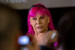 IZNENADNE VESTI IZ DOMA SINA ZORICE BRUNCLIK: Šok-potezom podigao prašinu, fanovi ga zatrpavaju porukama!