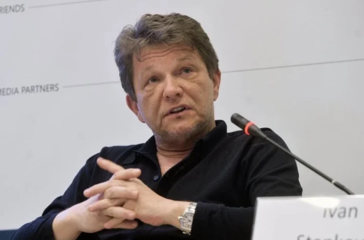 IZRAEL BRUJI O SKANDALOZNIM PORUKAMA DRAGANA BJELOGRLIĆA: Iznenadni antisemitski incidenti u prijateljskoj Srbiji! (FOTO)