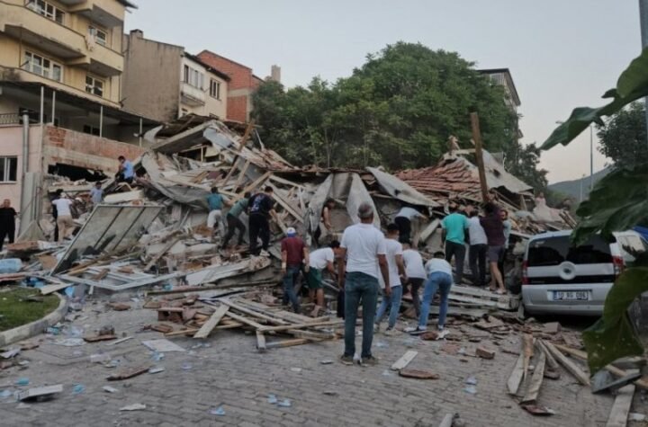 JAK ZEMLJOTRES, PA OGROMNA LAVINA! IMA I MRTVIH! Šta se to upravo dogodilo u Sibiru? (FOTO)