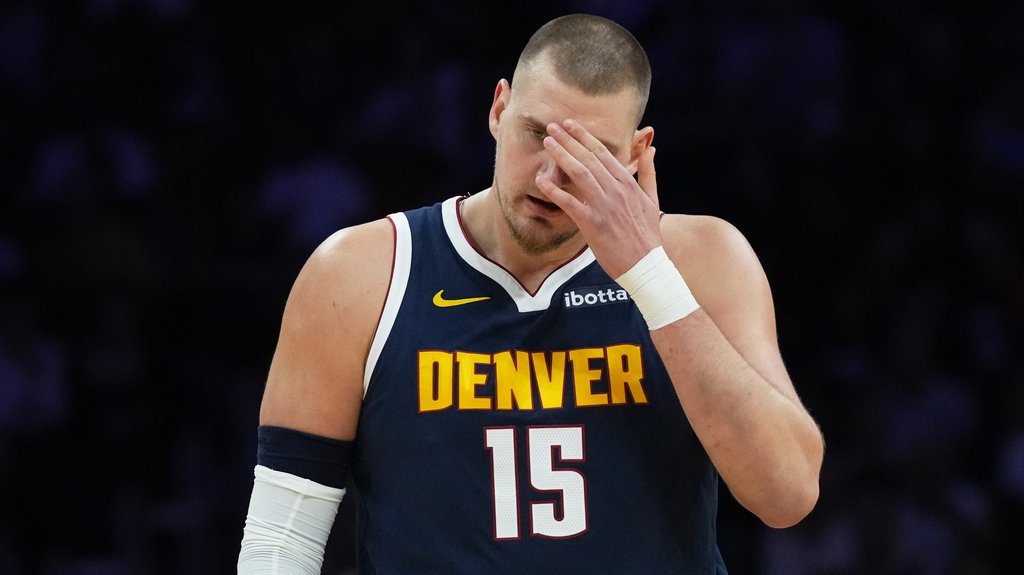 JOKIĆ OSTAJE BEZ SVIH NAGRADA ZBOG 20 MINUTA?! Apsurdno! Čitava planeta u NEVERICI, cela sezona dominacije Srbina pada u vodu...